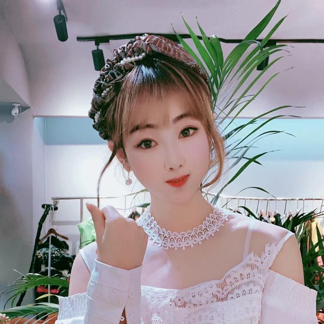 拾亿百艺芙女装芳芳