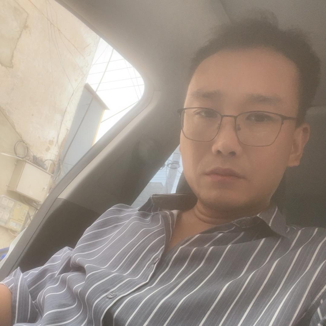 汇升装饰年士伟
