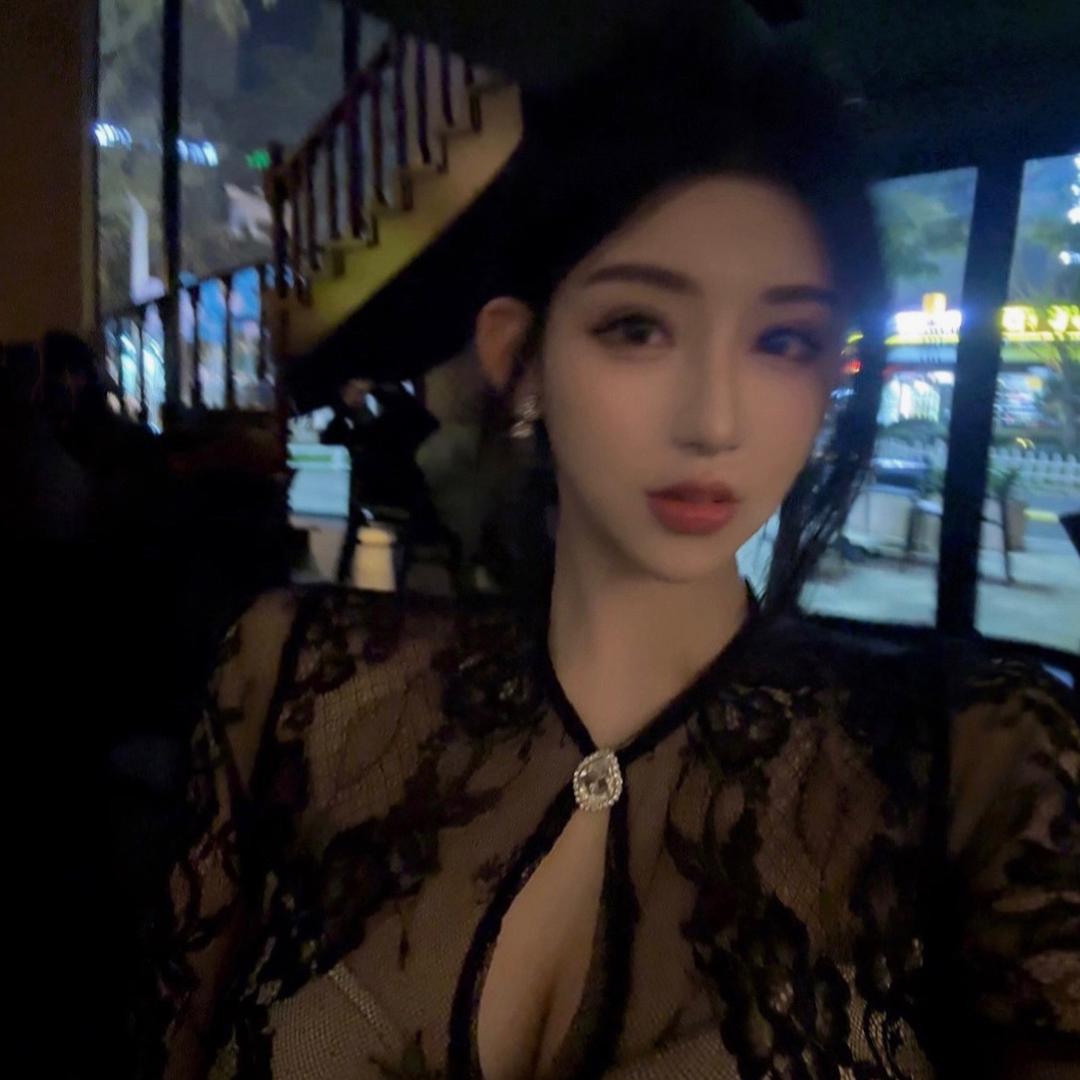 蒋妮妮nini