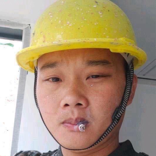 小李哥