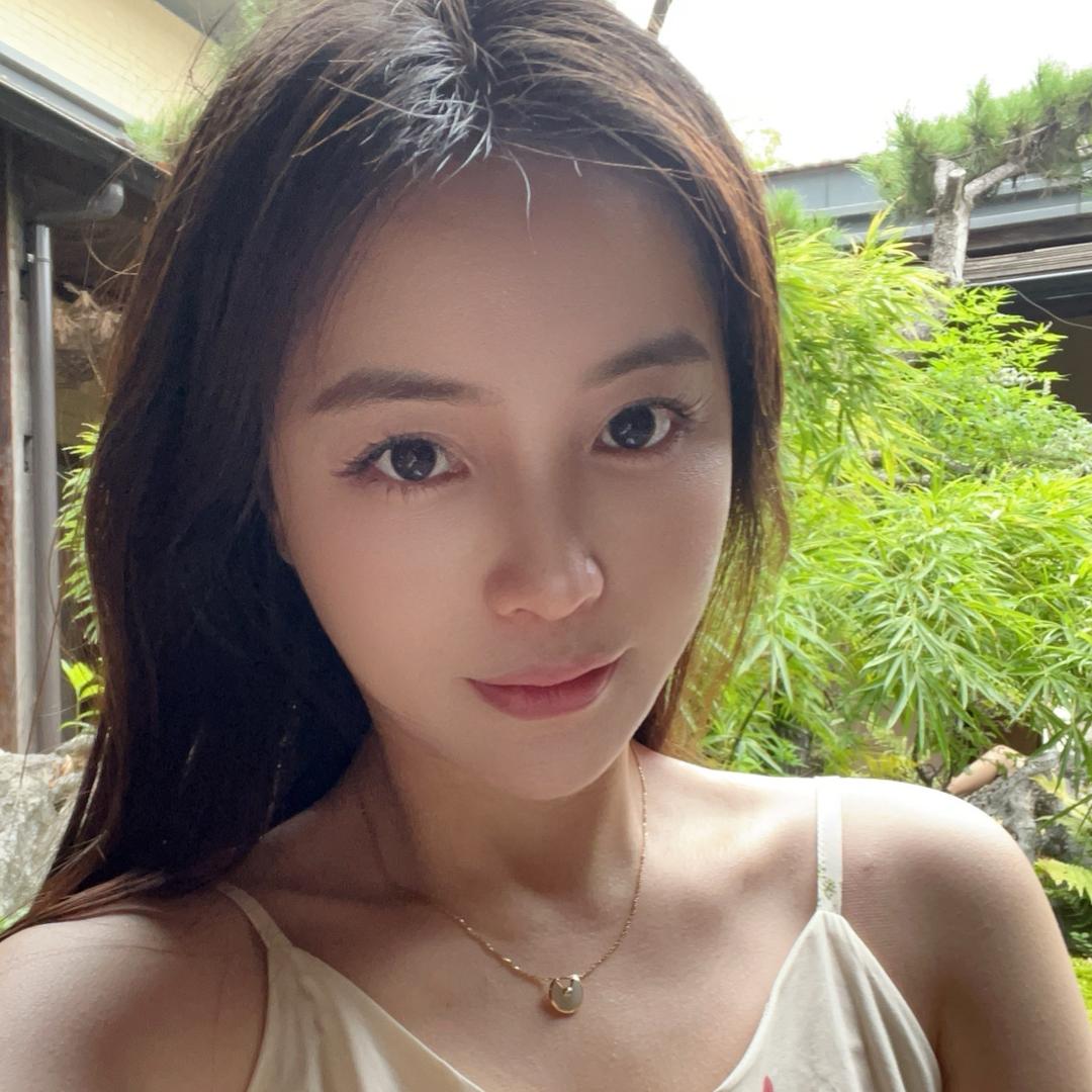 吴比比BiBi
