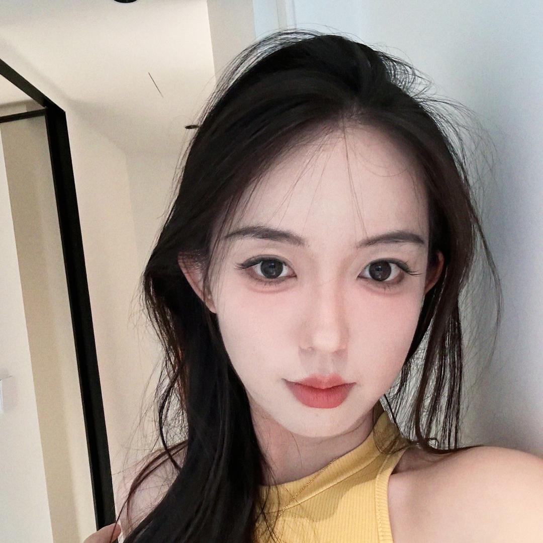 Vivi🍀