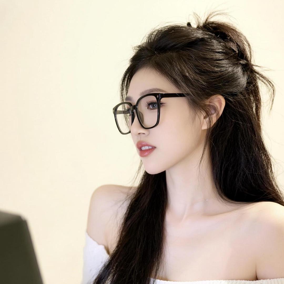 .Xiaoyu.