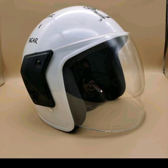 金霸头盔有限公司（有注塑机，可以代加工）