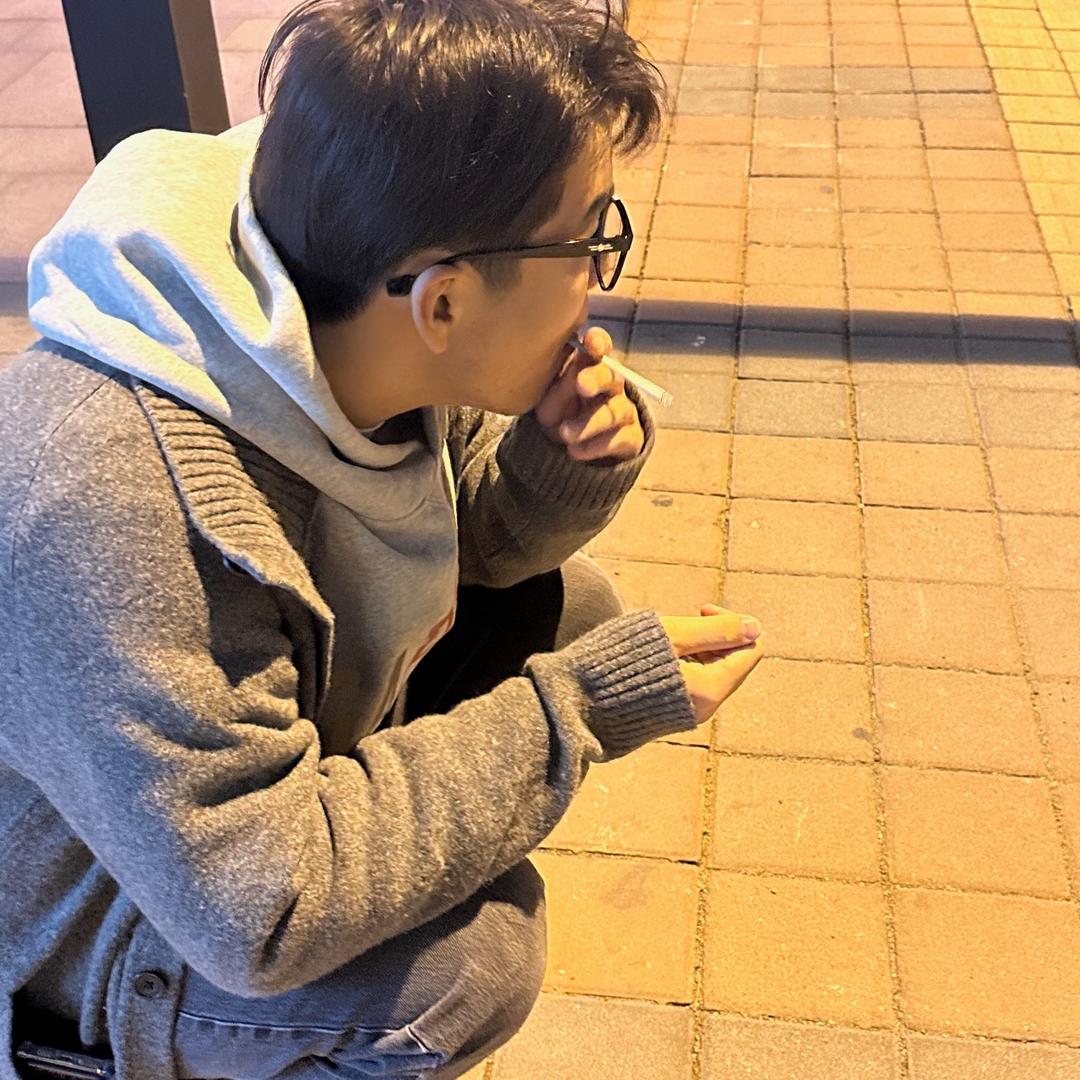 逸不会打台球🎱