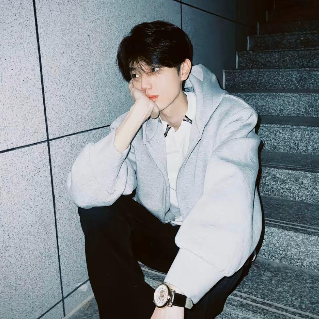 时易_💫（宠粉版）