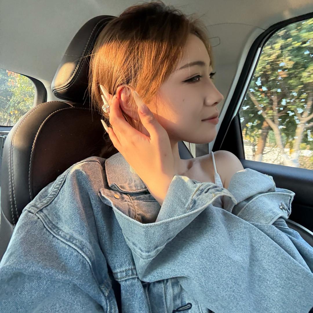 娆娆子🎀