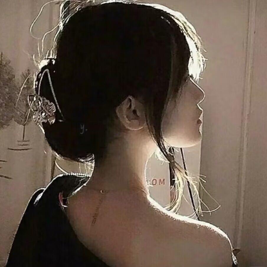 L&