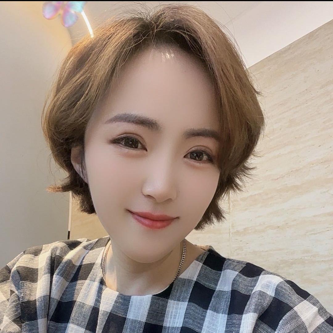 九儿高端女装6