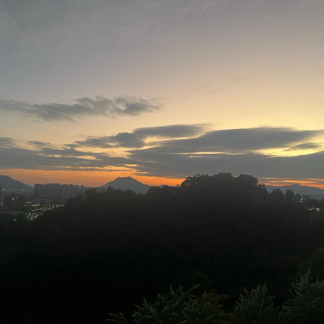 呢子大衣