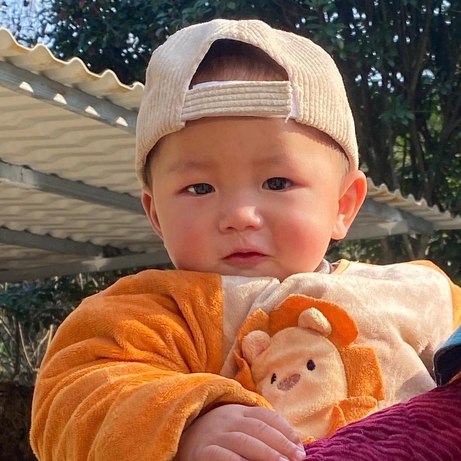 李好奇😯