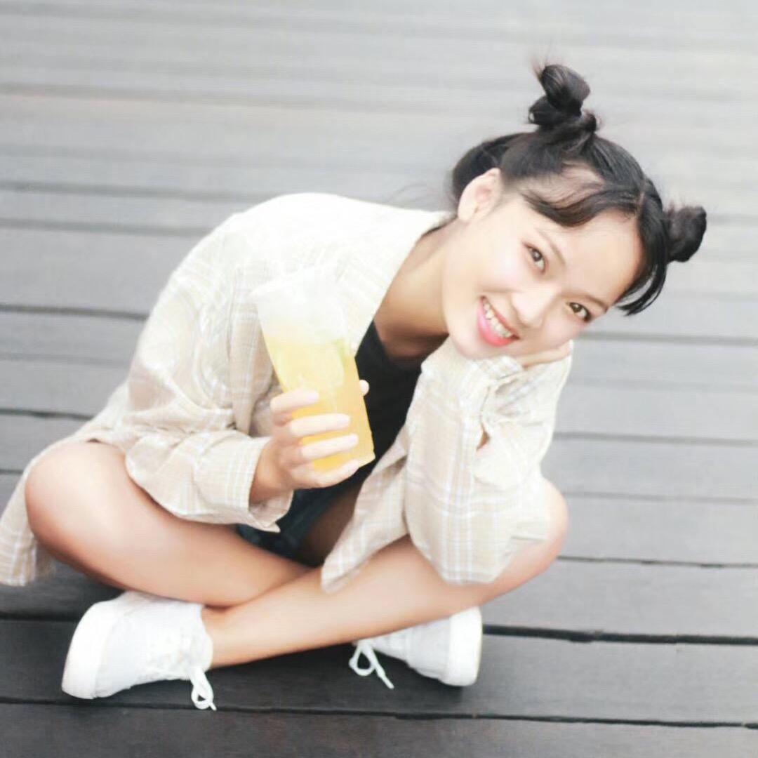 幼儿园的钟老师