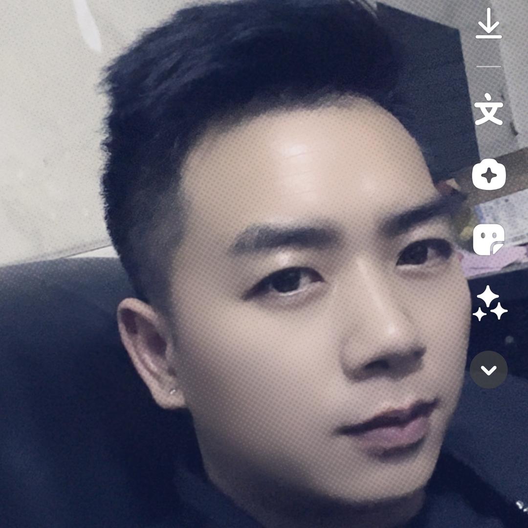 Zhou先生