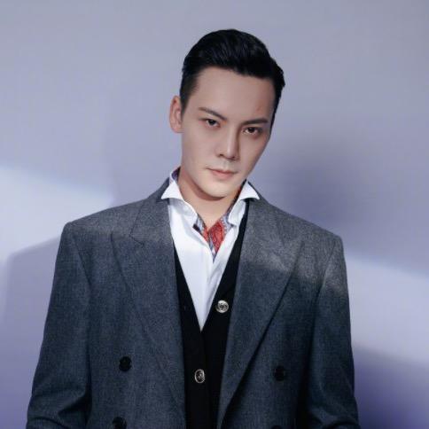 上海做金融的阿威