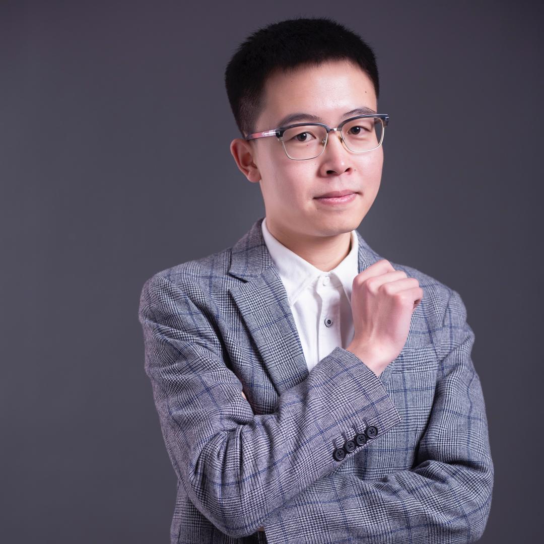 在靖边教专注力的胡老师