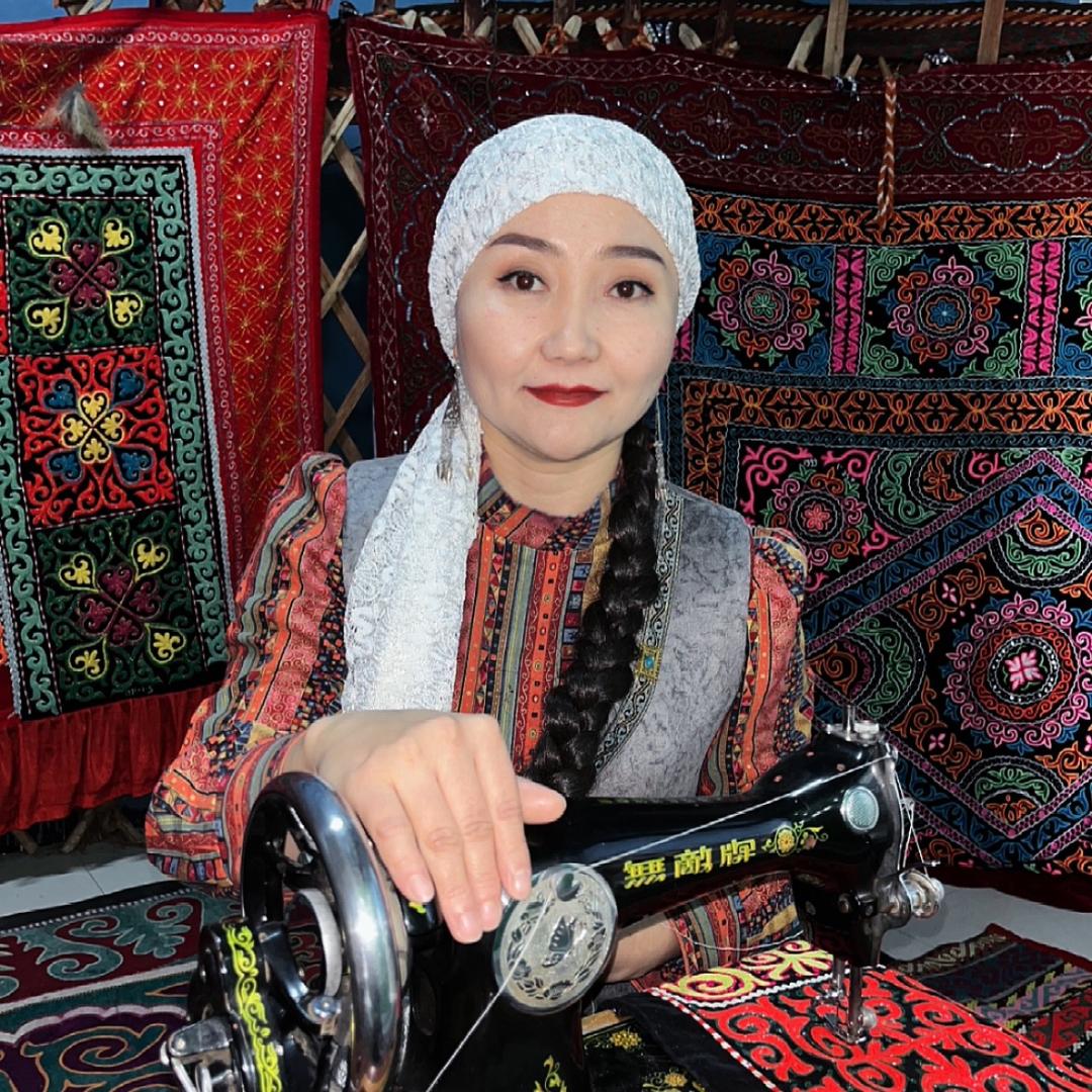草原嫂子莎拉