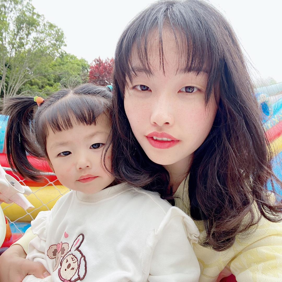 孙彤