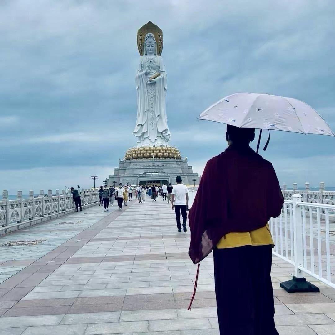 佛༼扎西༽