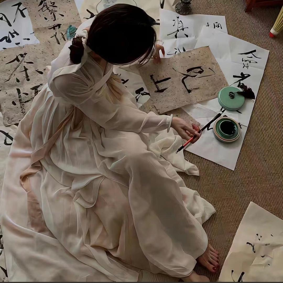 十.月