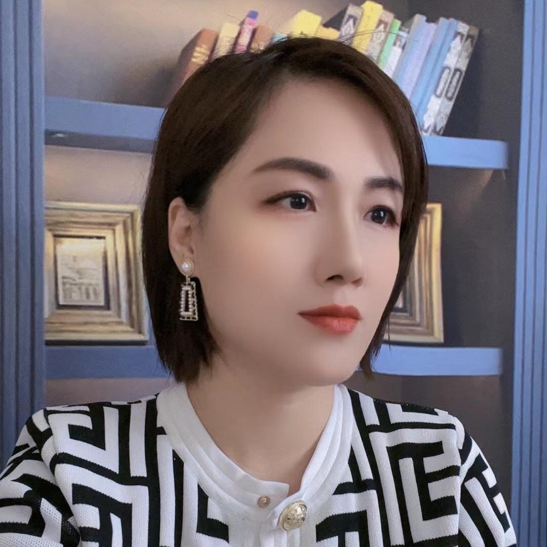 知瑶文化传媒服务工作室