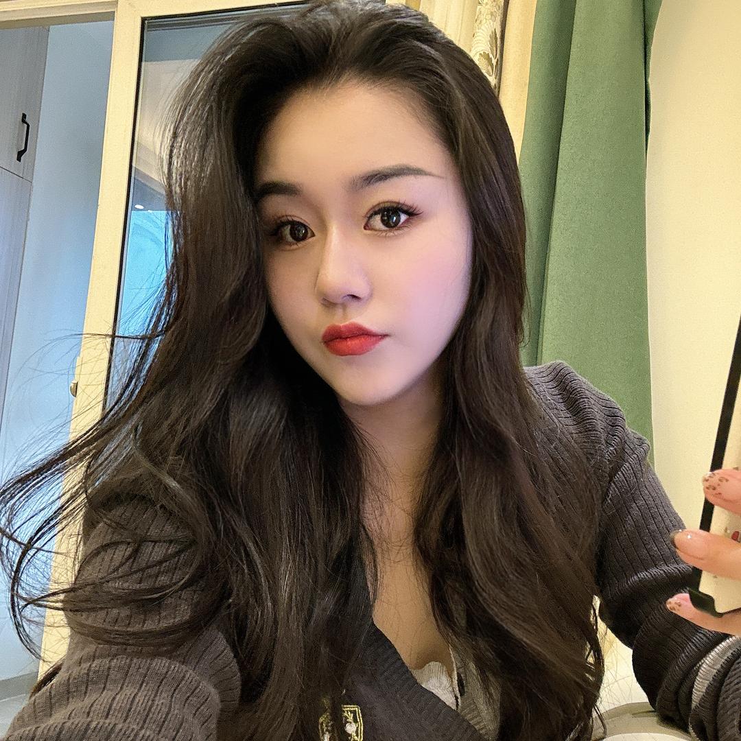 糕冷小莉