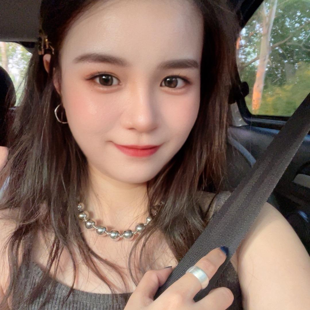 Miss flower