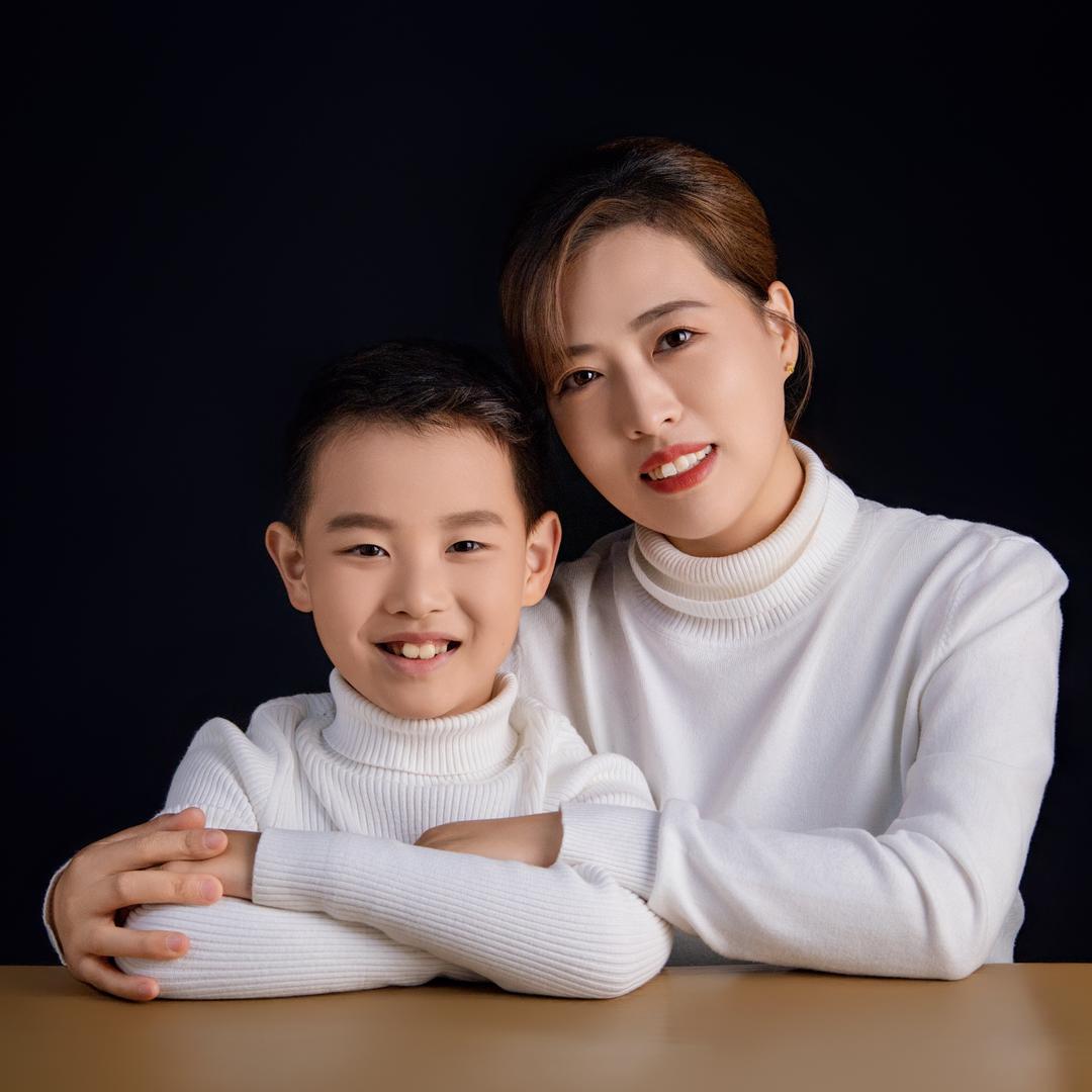 康宝和妈妈