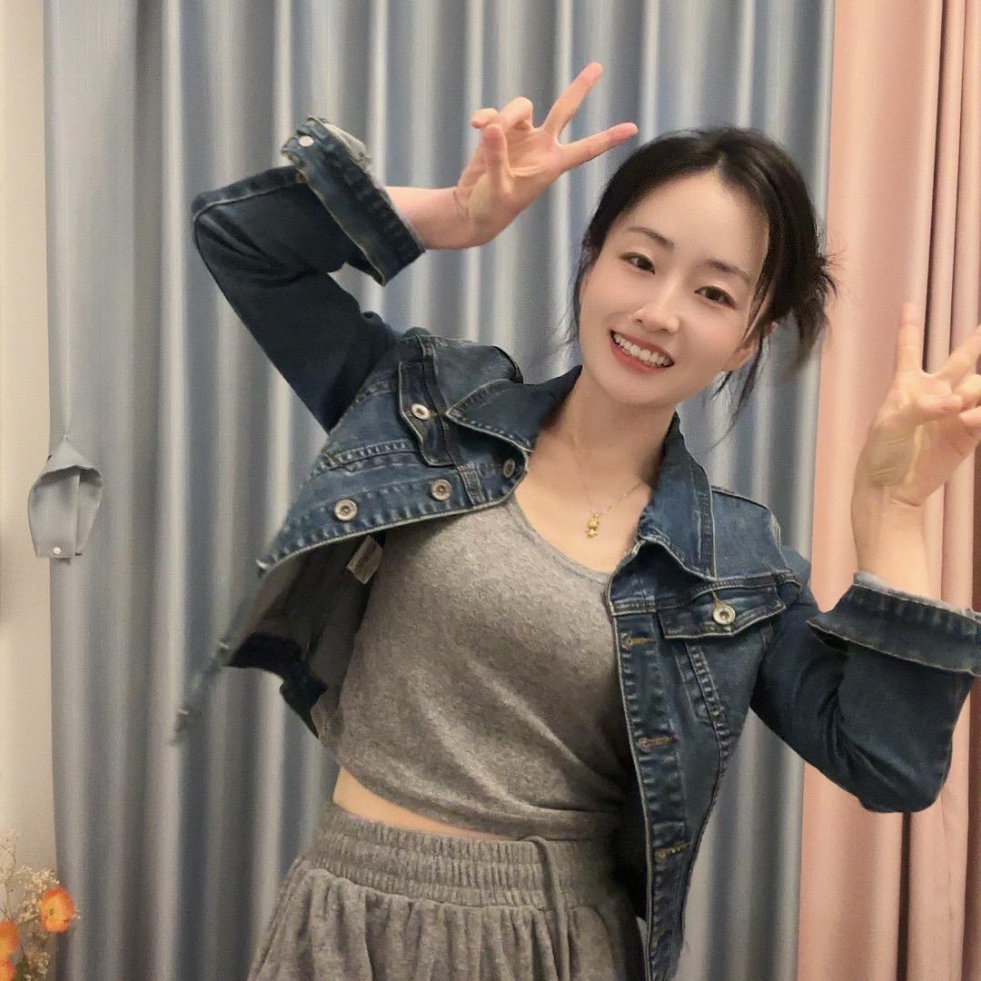 小妮💗