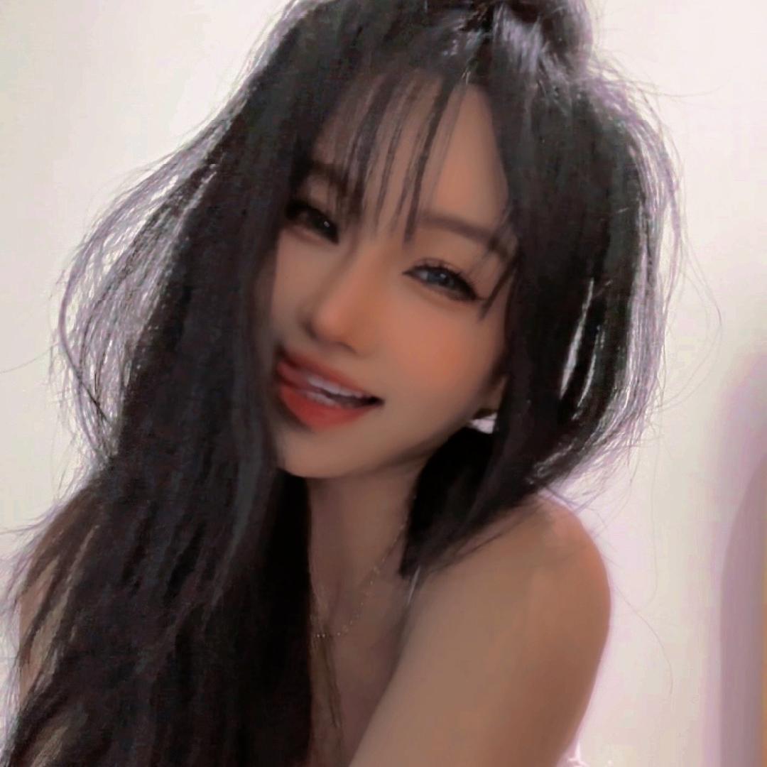 四四很晚