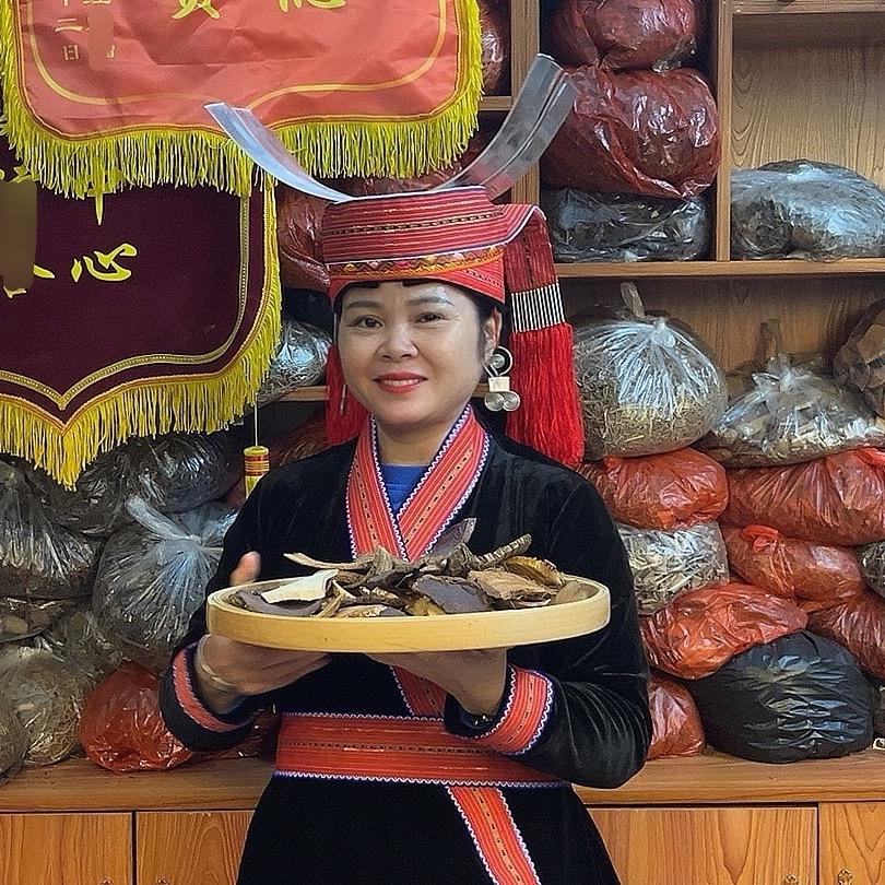 （瑶族传承）路姐