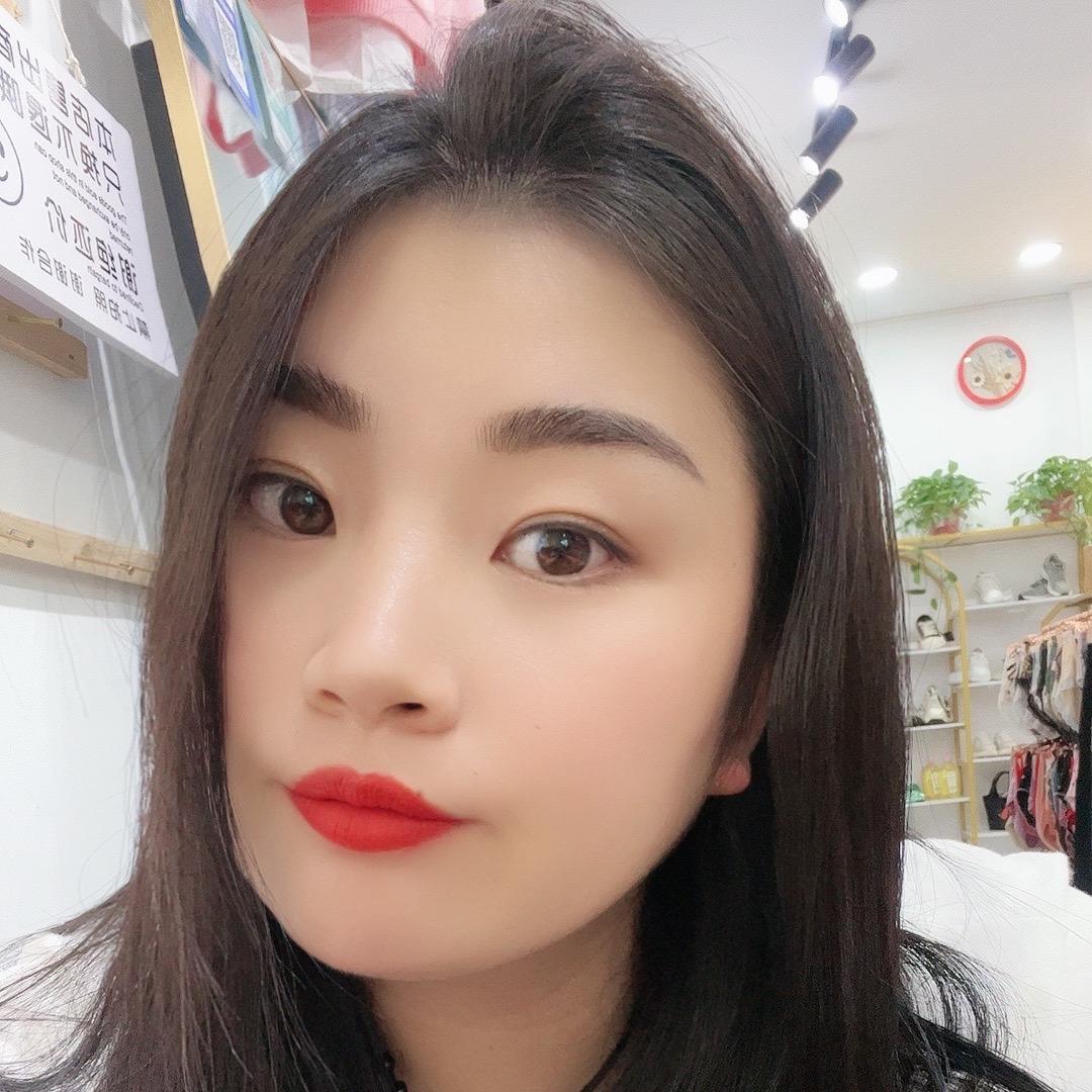 南和四街北段路西胖妹衣橱