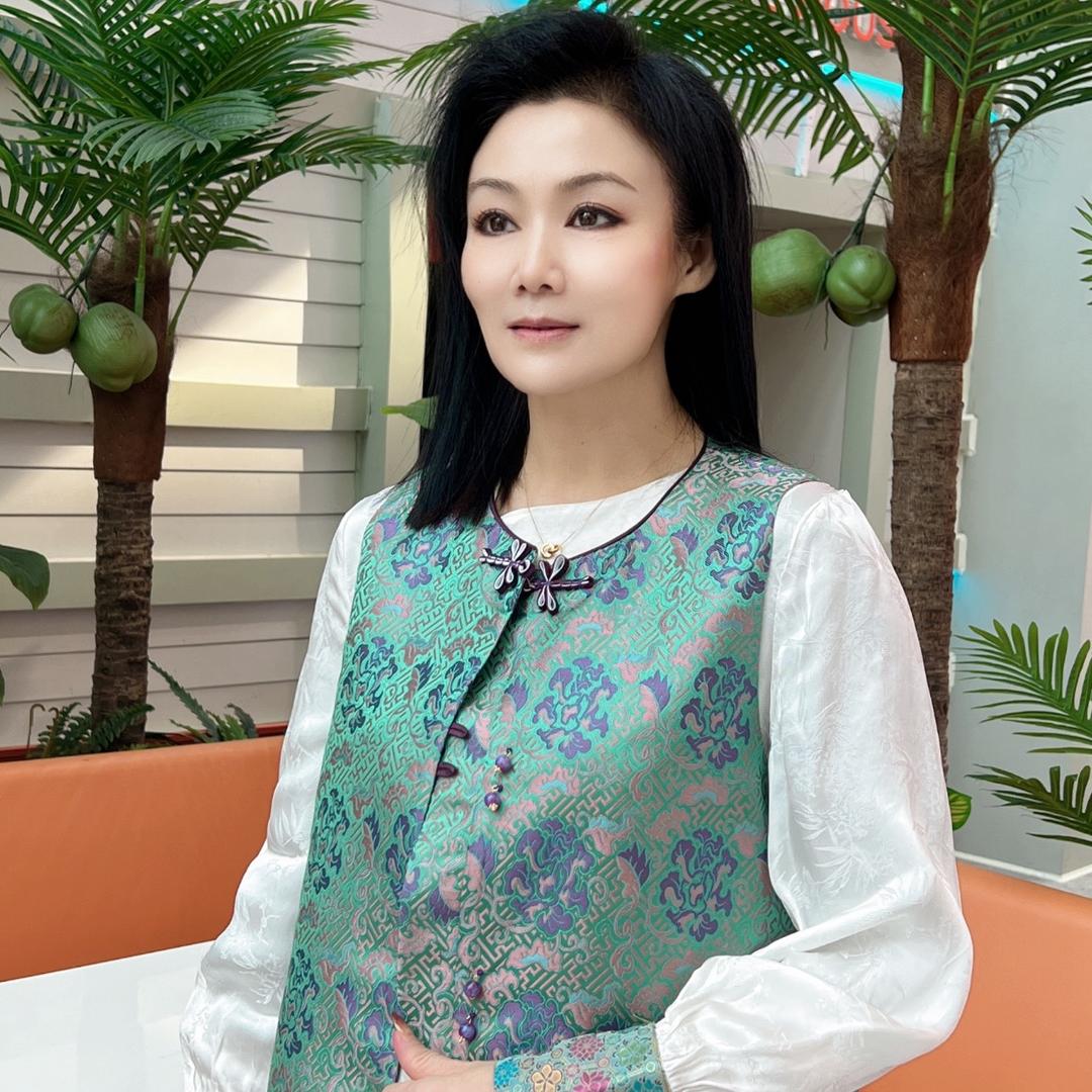 泊百客服装店新中式女装批发