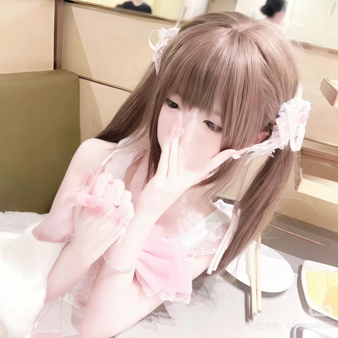 小颖.