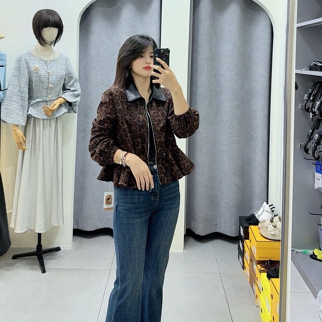 小资女人服装店