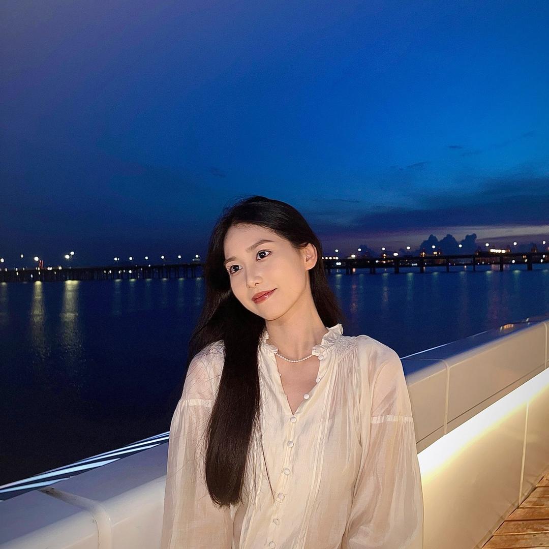 欧丽娜轻奢女装