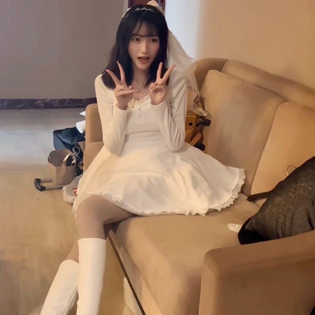 林希.