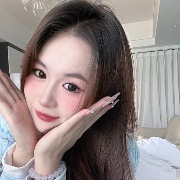 黄小小