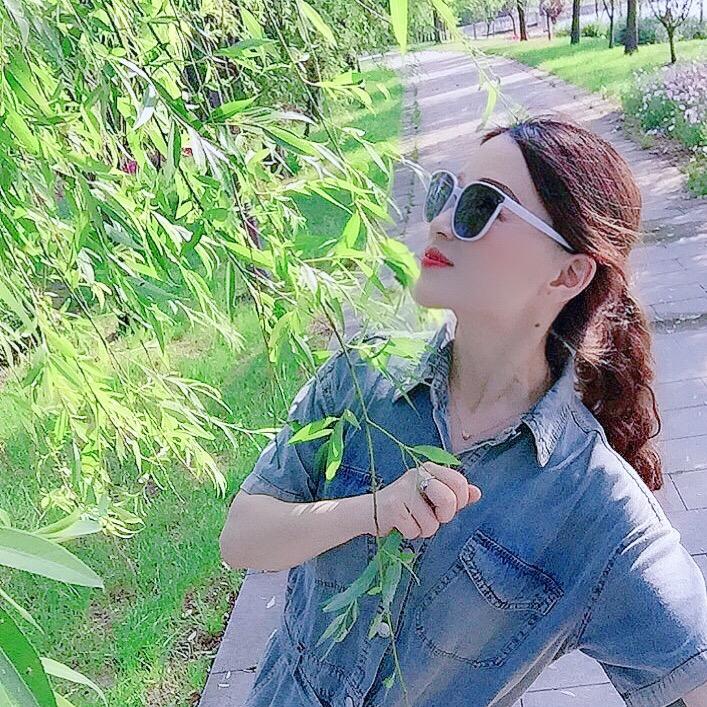 小娇妻（橱窗有惊喜）