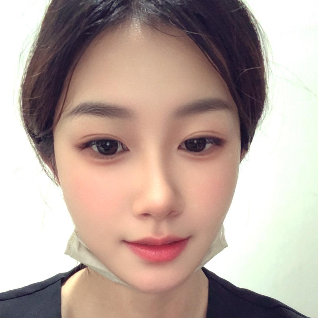 雁雁