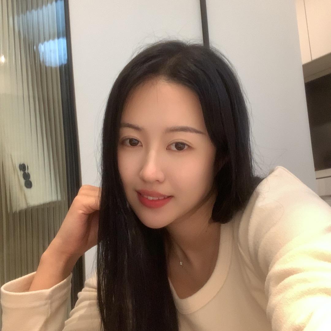 诗诗-