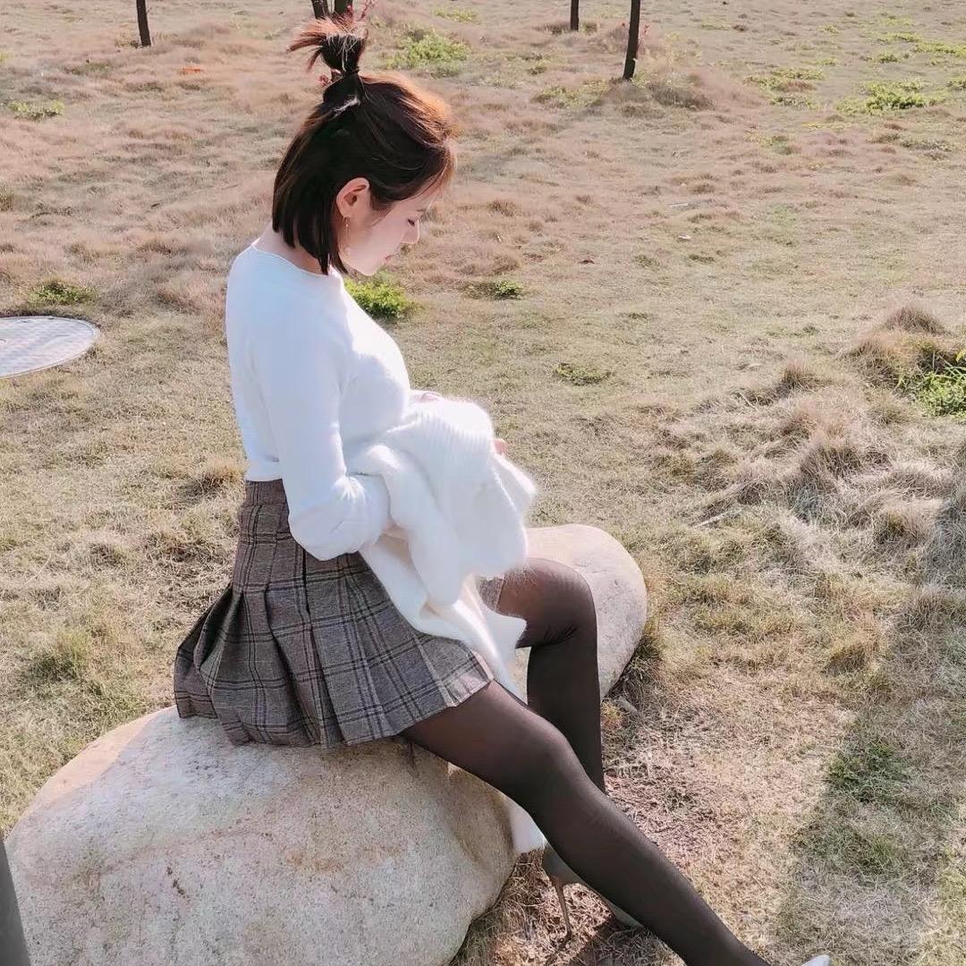 魅力依身服装