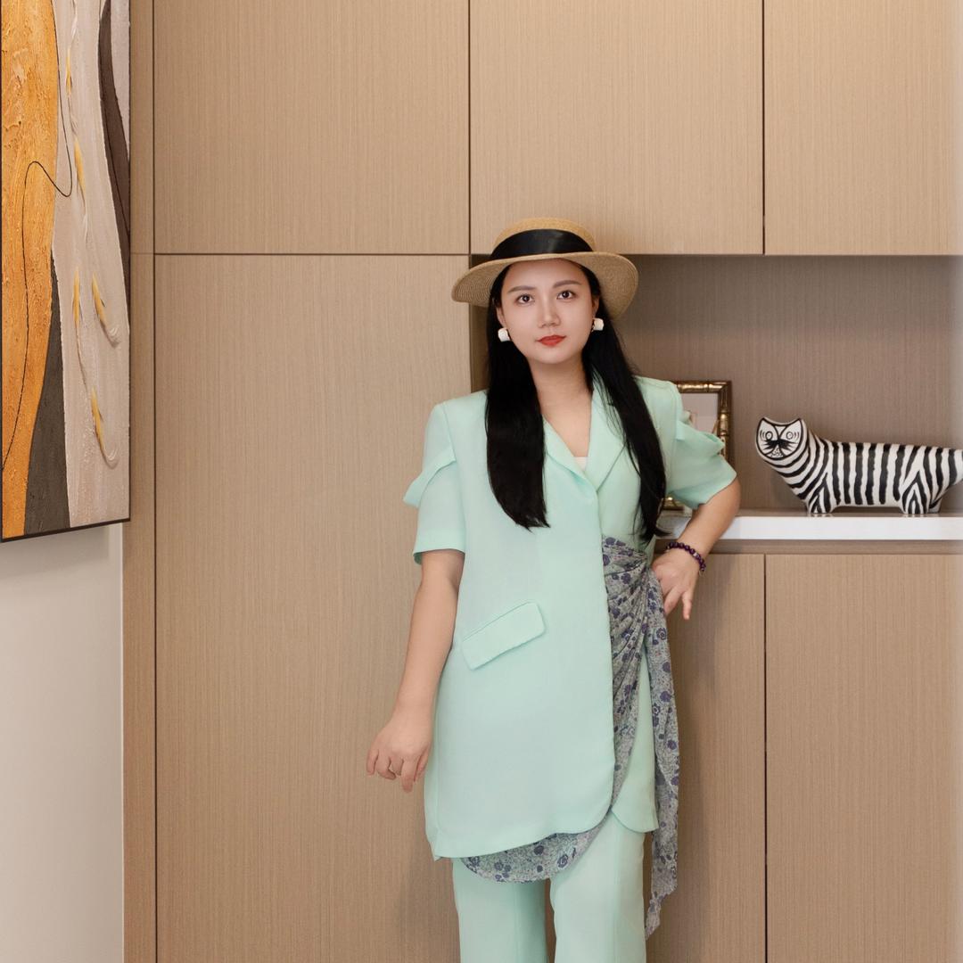 南宁设计师桃子