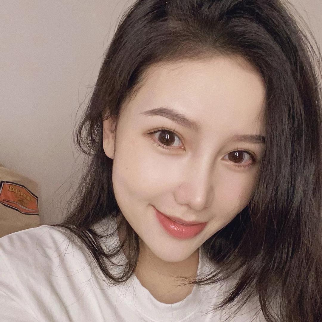 A. XIN  阿鑫女装