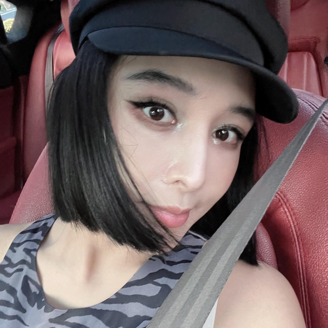 诸葛怡
