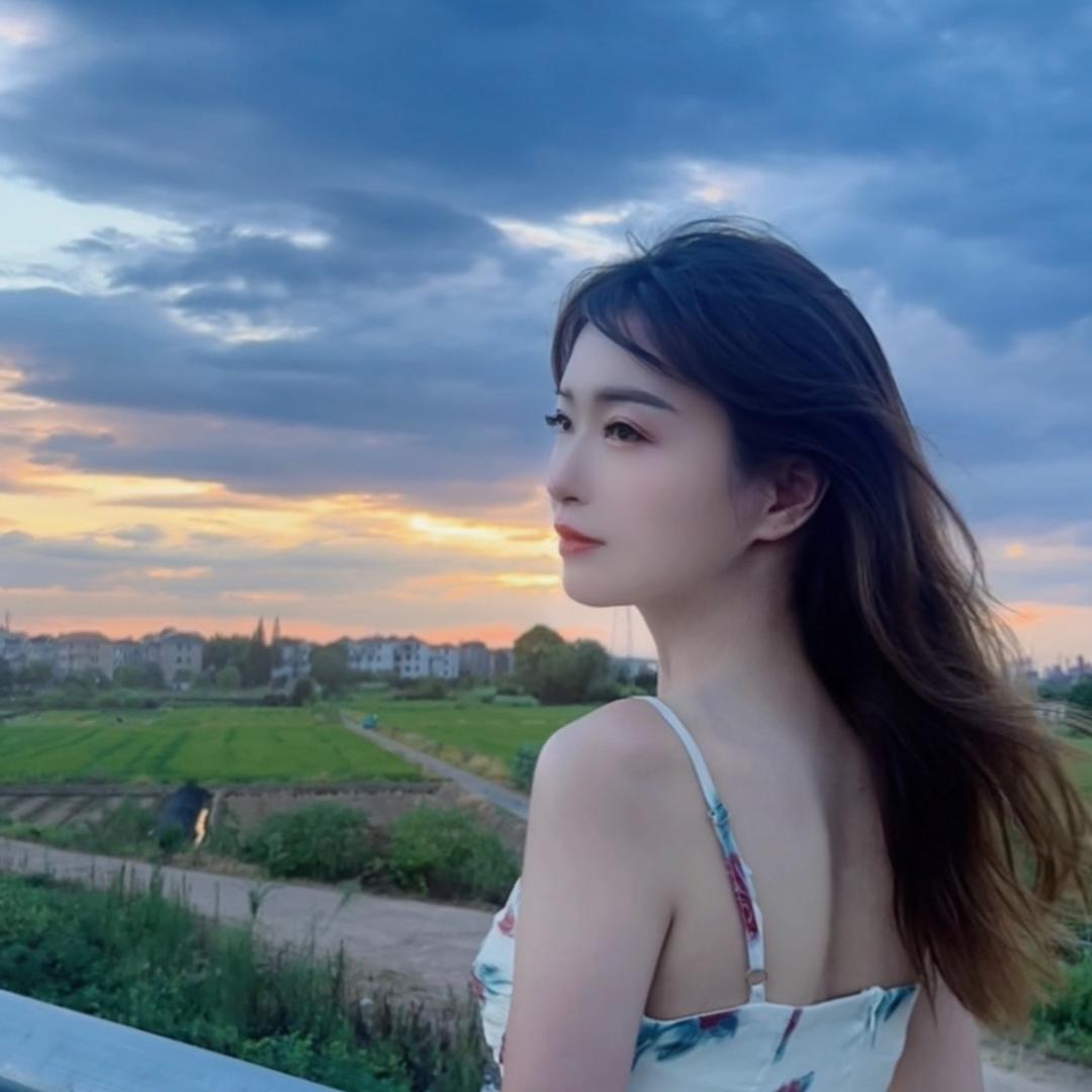 张小美，