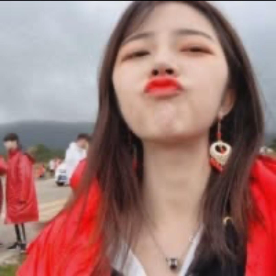 次惑小仙女🌸@抖音