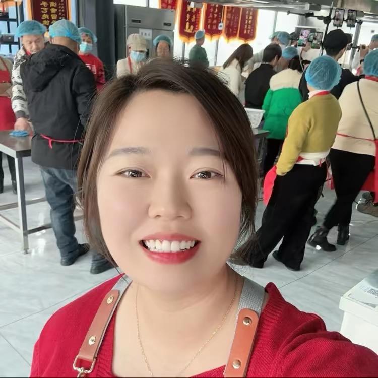 郭小妹的卤味摊
