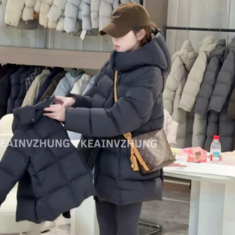 子沐高定羽绒服