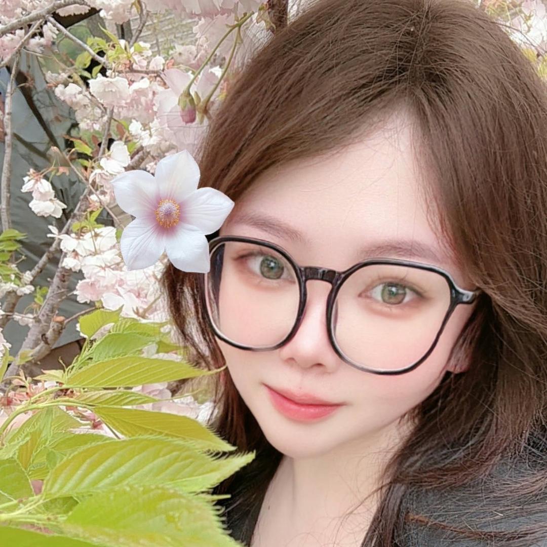 蜜桃酥梨派