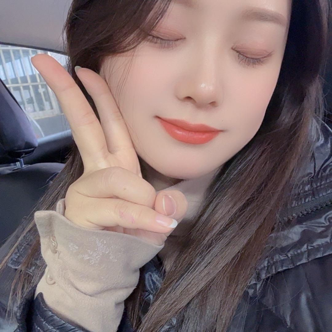 是谁的❤️吖〔艺居全屋定制〕